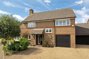 14, Brisson Close, Esher KT10 8JZ