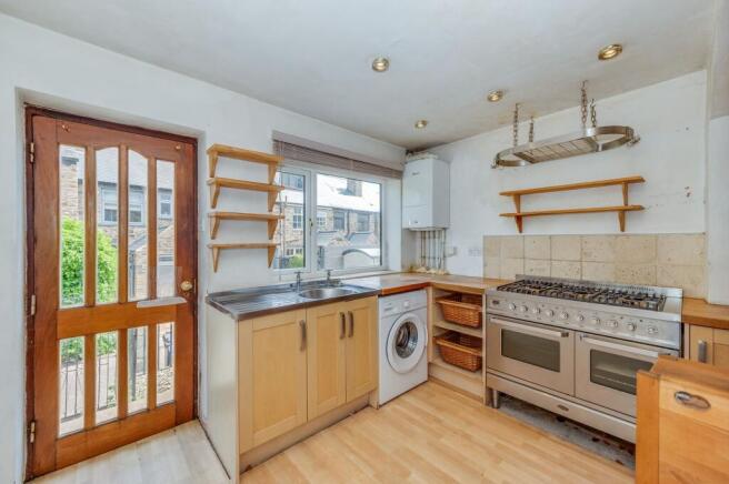 KITCHEN, DINING ROOM AND LOUNGE