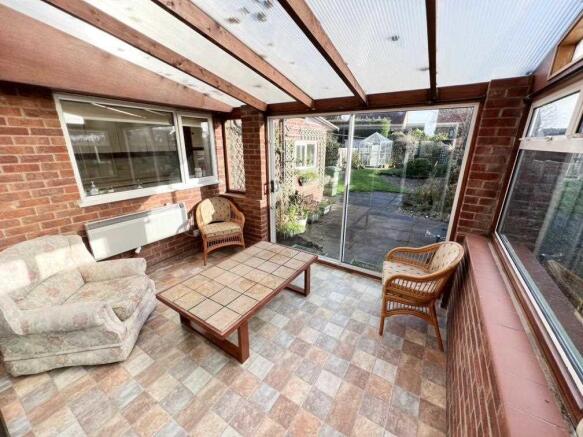 Summer Room /