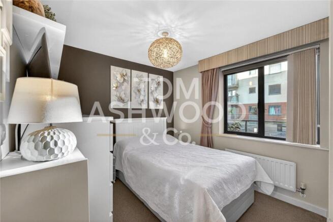 Crick Court, Barking, Spring Place photo 4