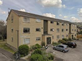 Flat 3, Rochfort Court, Forester Avenue, Bathwick, Bath BA2 6QY