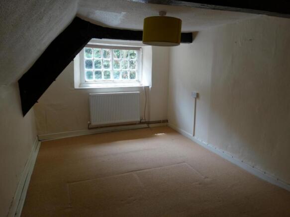 Bedroom 1 (Main)