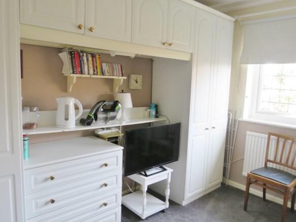 Photo 10