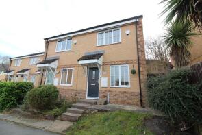 34, Cornstone Fold, Farnley, Leeds LS12 5SX