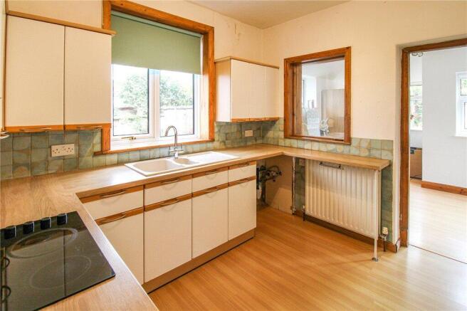 3 bed Semi-Detached for sale Image 8