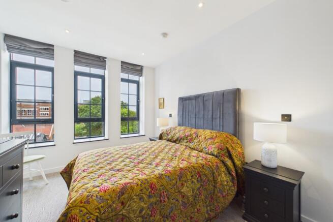 2 bed Apartment for sale Image 6