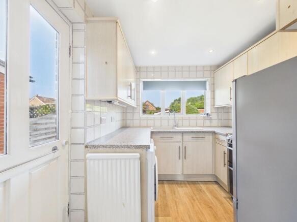 3 bed Terraced for sale Image 6