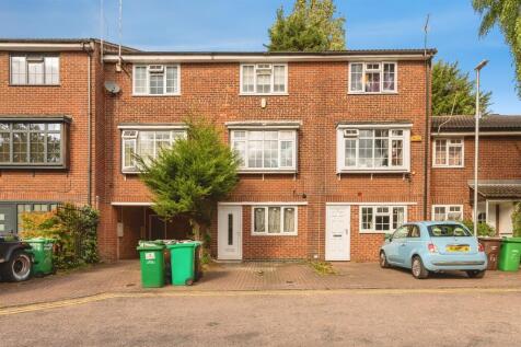 Clinton Court, Nottingham