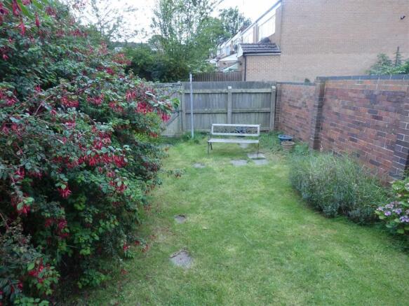 Photo 12
