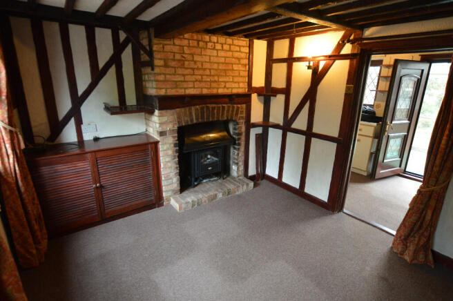 Lounge to Front