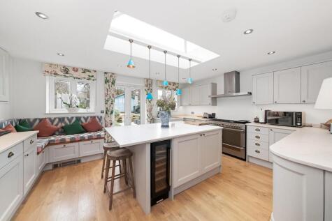 Norwood Park Road, West Norwood, London, SE27
