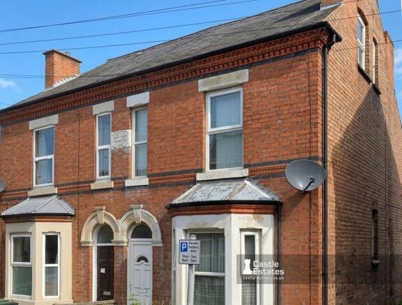 3 bed semi-detached house to rent Willoughby Stre