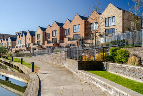 Canal Street, Campbell Wharf, Milton Keynes, MK9