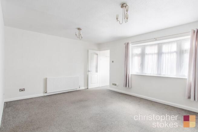 Rochford Close, Broxbourne, Hertfordshire, EN10 6DL photo 4