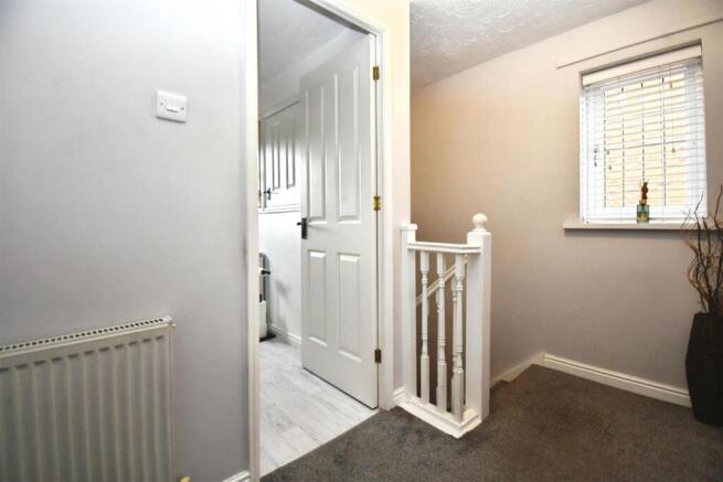 3 bed Detached for sale Image 12