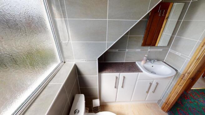News Lane Bathroom