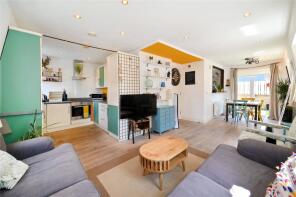 Flat 4, 29 Nook Apartments, Scarborough Street, London E1 8DR