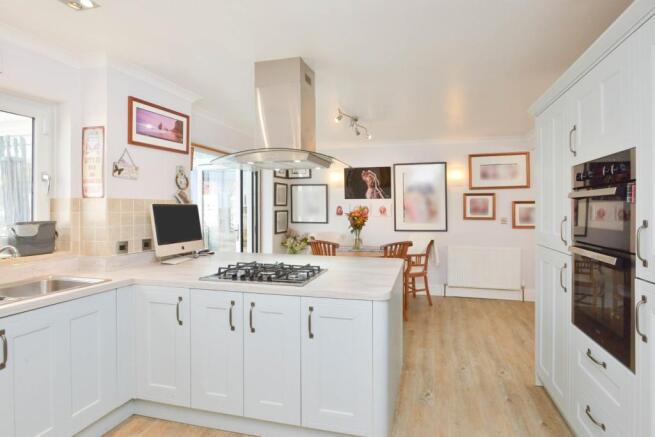 Kitchen/breakfast ro