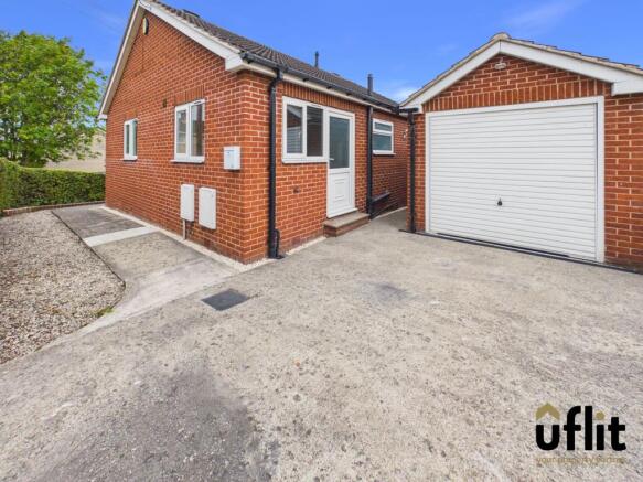 Willowgarth Avenue, Brinsworth, Rotherham photo 4