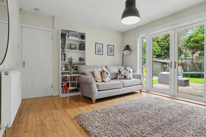 8 Gleneagles Gardens, Bishopbriggs, Glasgow, G64 photo 4