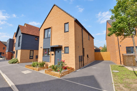 Parlour Way, Drayton, Portsmouth