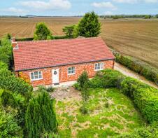 Newland, Buslingthorpe Road, Faldingworth, Market Rasen LN8 3SB