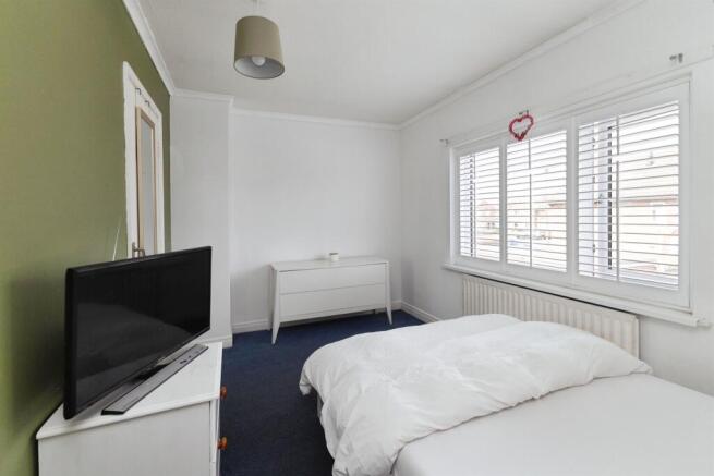 3 bed Semi-Detached for sale Image 9