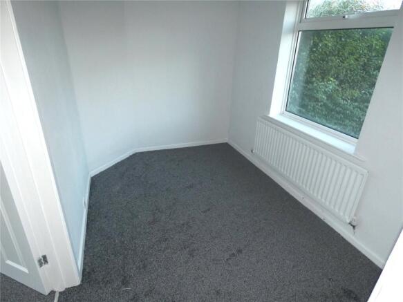 3 bed Semi-Detached to rent Image 4