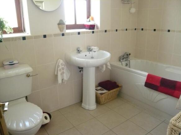 Photo 6