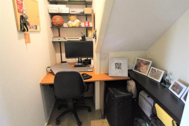 Photo 16