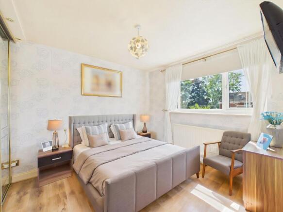 2 bed Detached for sale Image 10