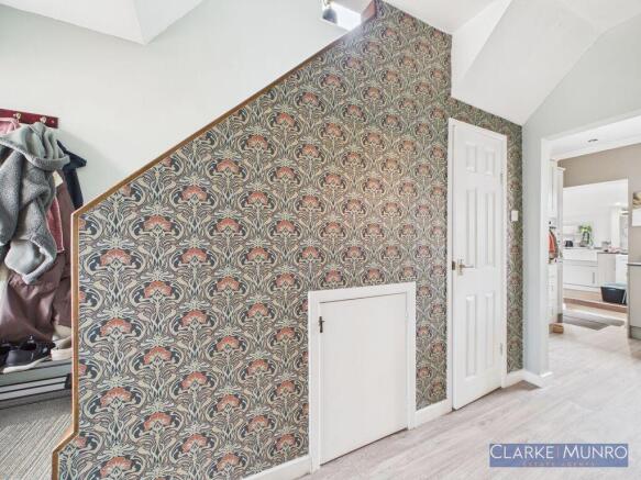 3 bed Semi-Detached for sale Image 4