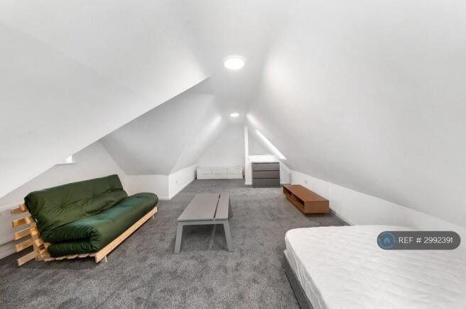 1 bed Flat to rent Image 8