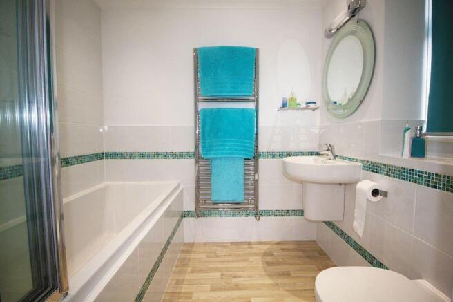 Master Ensuite