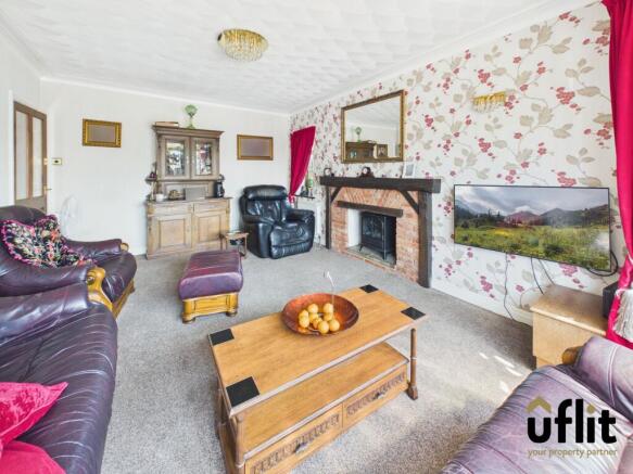 2 bed Detached Bungalow for sale Image 7