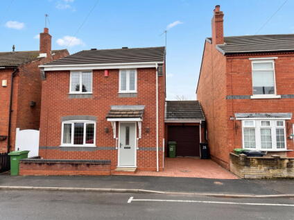 KINGSWINFORD, Summer Street