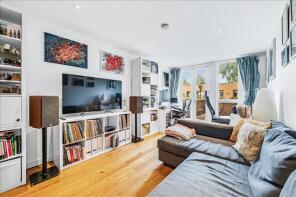 Flat 11, 91 Sharp House, Goldhawk Road, London W12 8DZ