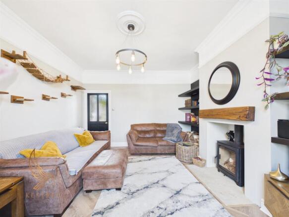 2 bed Terraced for sale Image 3