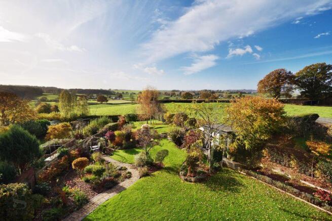 Rear Garden &a...