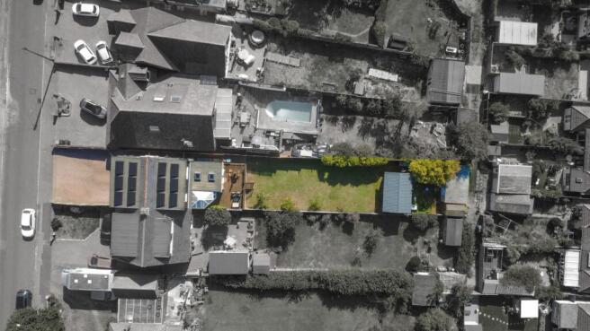 Lewis Road, Istead Rise, Gravesend photo 4