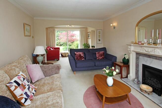 Lounge and Sitting Area