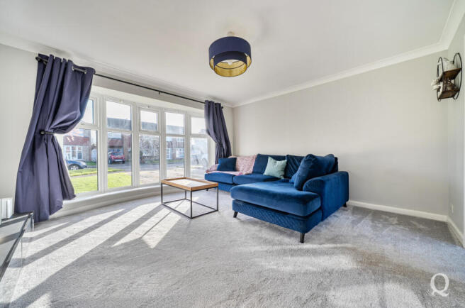 2090fe99-d9ff-4a1...