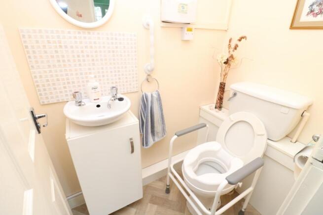 Photo 11