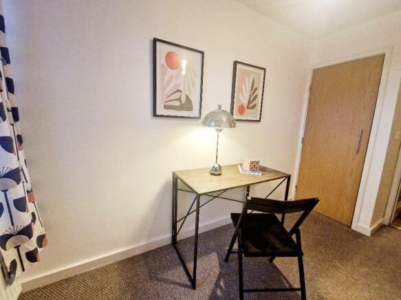 BEDROOM 2