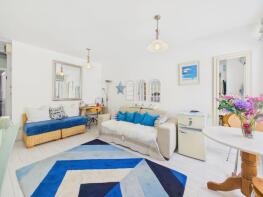 Flat 6, Warwick House, The Norton, Tenby SA70 8AA