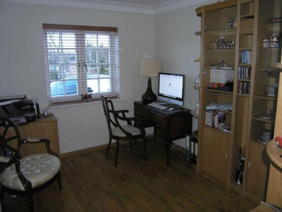 Photo 6