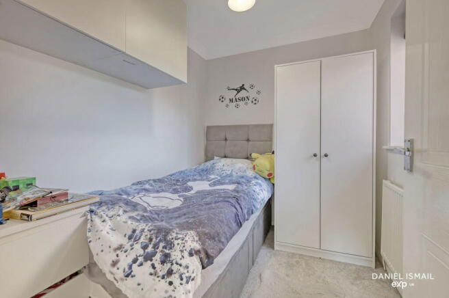 Photo 8