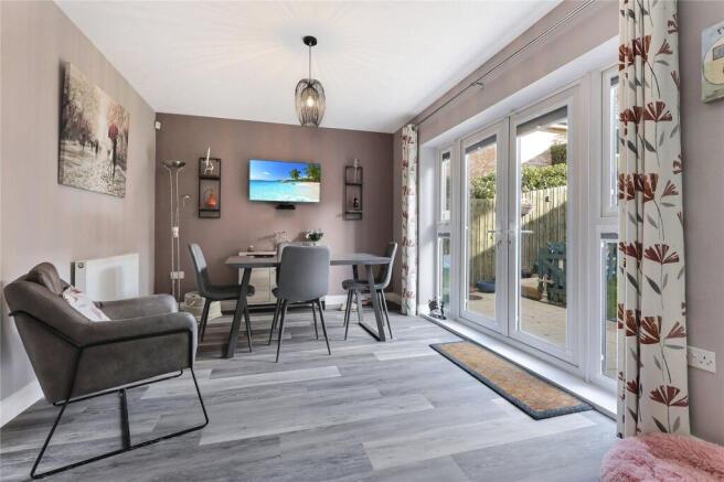 4 bed Detached for sale Image 10