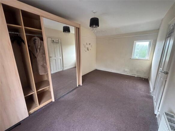 3 bed Terraced for sale Image 6