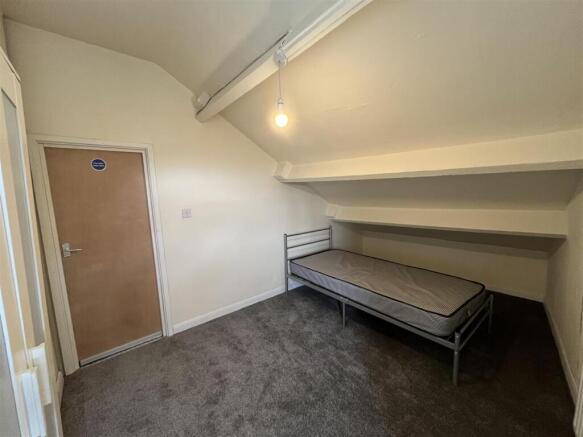 2 bed Terraced for sale Image 12